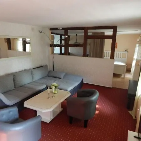 Apartment Schloss Zingst Haus 1 Apartment 2 *